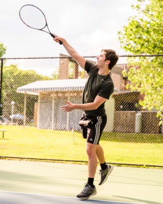 A man playing tennis.