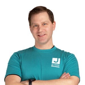 Justin Pryce Headshot.