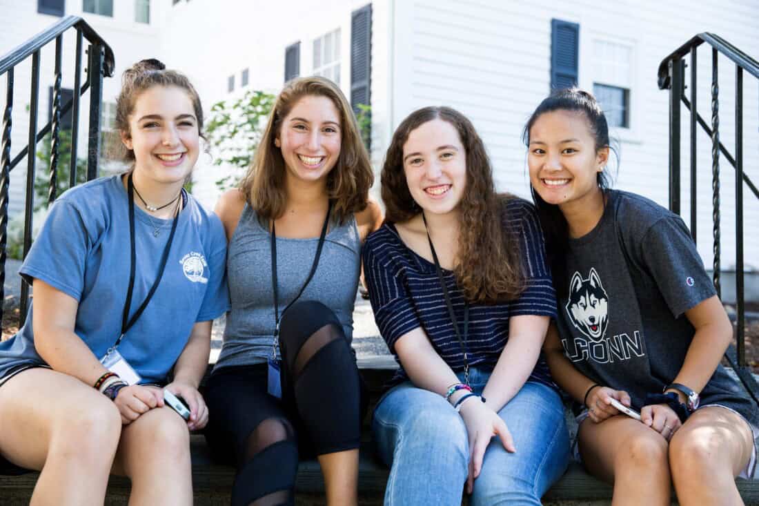 Jewish teens together.