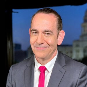 Headshot of Tim Naftali.